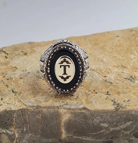 Vista 4 de Custom Personalized Letter Ring, Beautiful Handcrafted Personalized 925K Solid Sterling Silver Onyx Stone Men's Ring RP77