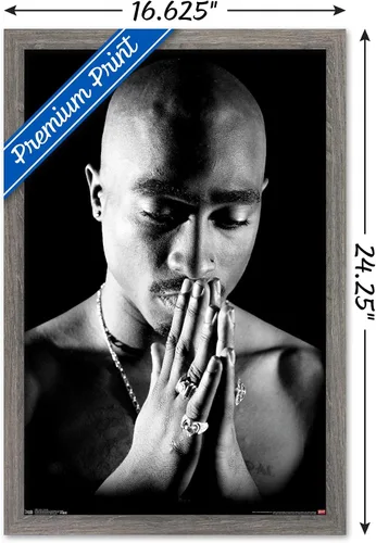 Vista 3 de Trends International Tupac - Póster de pared rezando, 14.725 x 22.375 pulgadas, versión enmarcada de madera de granero