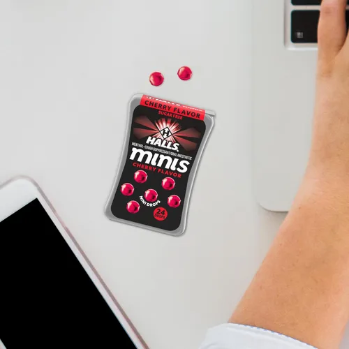 Vista 5 de HALLS Minis - Gotas para la tos sin azúcar, sabor a cereza, 48 gotas