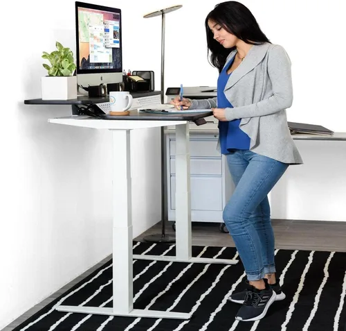 Vista 2 de VERSADESK Escritorio eléctrico de pie de 48 pulgadas, escritorio de pie ajustable en altura de grado comercial, escritorio ergonómico para negro