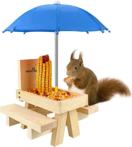 Vista 12 de MIXXIDEA Mesa de Picnic Comedero para Ardillas con Sombrilla Alta, Comederos de Madera para Ardillas para Exterior, Lindo Comedero para Ardillas