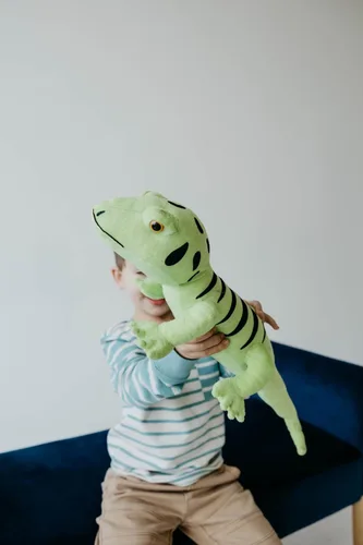 Vista 3 de The Petting Zoo Green Tree Monitor de peluche, regalos para niños, animales reptiles salvajes Onez, juguete de peluche de monitor de árbol verde, 22