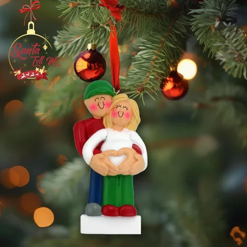 Vista 4 de Adorno de Navidad para embarazadas 2024, regalo personalizado para nuevos padres, adorno para padres primerizos, regalo para padres esperados