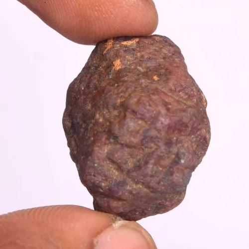 Vista 2 de Rare Red Star Rubí Cristal curativo 75.00 Ct Natural Raw Lapidary Cabbing Rough Star Ruby Schorl Gema, Gema, rojo
