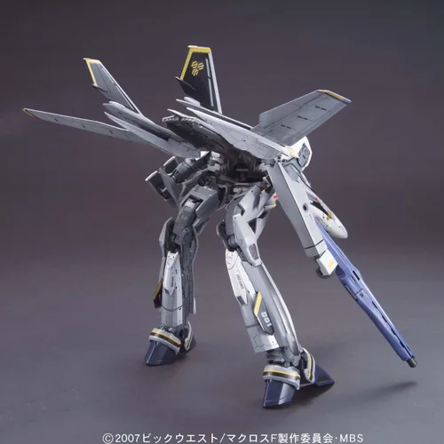 Vista 9 de Macross Frontier VF-25S Mesías Valkyrie Ozma Custom Escala 1/72 de Bandai