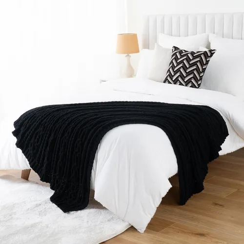 Vista 5 de Battilo Manta Negra para Sofá, Manta de Punto Cable para Cama, Silla, Decoración del Hogar, Manta de Chenilla Tejida Suave y Acogedora, Manta Negro