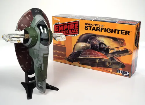 Vista 5 de MPC Star Wars: The Mandalorian Boba Fett Starfighter Kit de modelo a escala 1:85