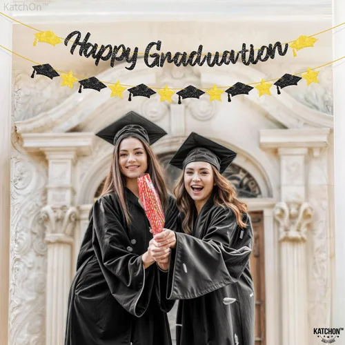 Vista 7 de KatchOn, Cartel de graduación con purpurina 2025 – NO DIY, 6.5 pies Decoración de gorra de graduación negra y dorada para decoraciones