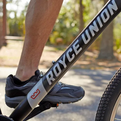 Vista 3 de Royce Union - Bicicleta de montaña todoterreno RMT con 21 velocidades, montura de aluminio de 27.5 pulgadas, palanca de cambios con puño giratorio