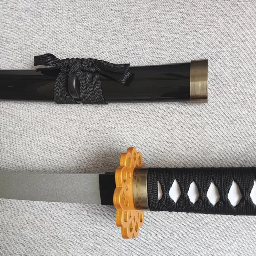 Vista 7 de Katana negra de plástico de 40 pulgadas con protector dorado/azul para cosplay, accesorios de rendimiento