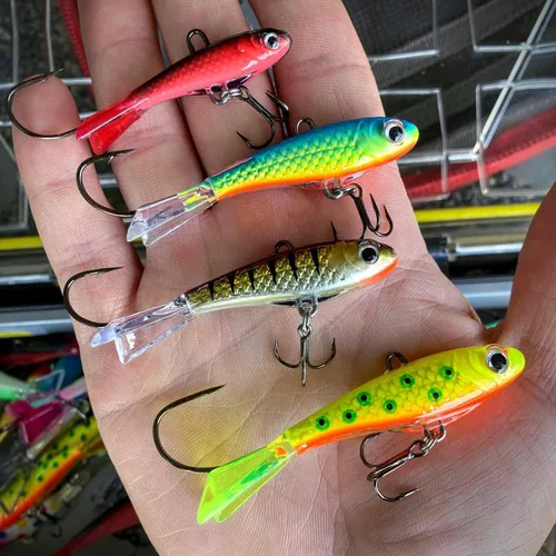 Vista 7 de Northland Fishing Tackle Marioneta de lanzamiento de dardos de alta calidad para jigging de tracción y lanzamiento de walleyes, colores de señuelo