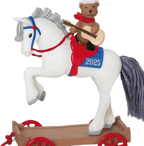 Vista 5 de Hallmark Keepsake Adorno de Navidad, un pony para Navidad 2025, regalos para niños