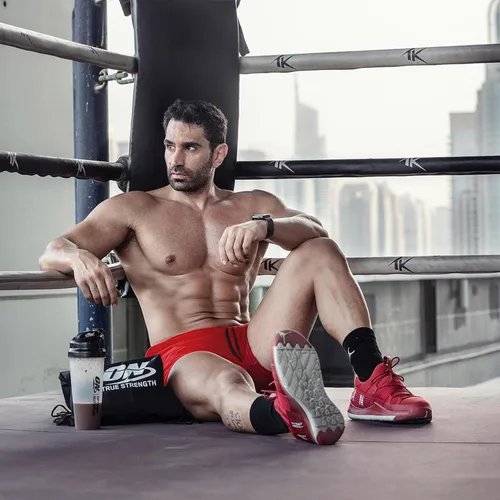 Vista 4 de TEZO Pantalones cortos de entrenamiento para hombre, 5 pulgadas, para gimnasio, atletismo, correr, entrenamiento, de secado rápido, pantalones