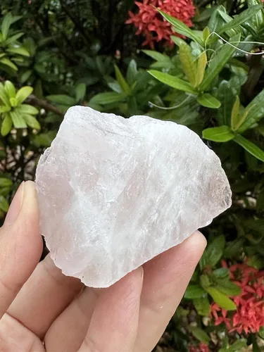 Vista 2 de Piedras naturales ásperas de cuarzo rosa grande, cuarzo rosa crudo de 2.5-4 pulgadas, cuarzo rosa, piedra de amor, cristales curativos, 0.25-2 libras