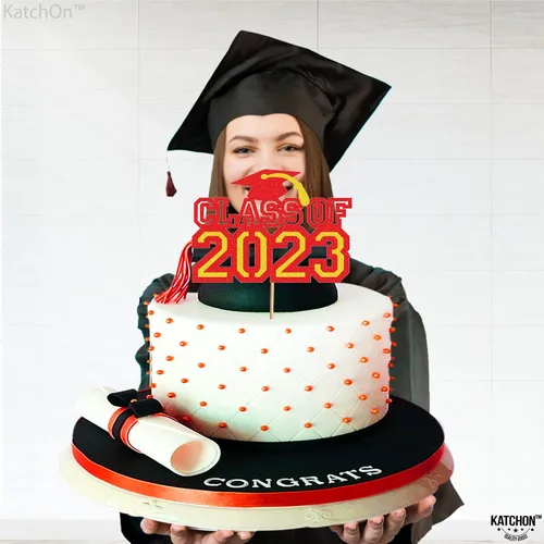 Vista 2 de KatchOn, Decoración para pastel de graduación con brillantina, enorme, 8 pulgadas, decoración de pastel de felicitaciones rojas de clase de 2023