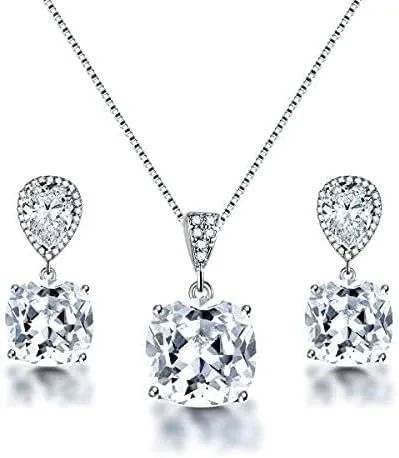 Vista 2 de Conjunto de joyería para boda, aretes de lagrima y collar con dije de circonio cúbico