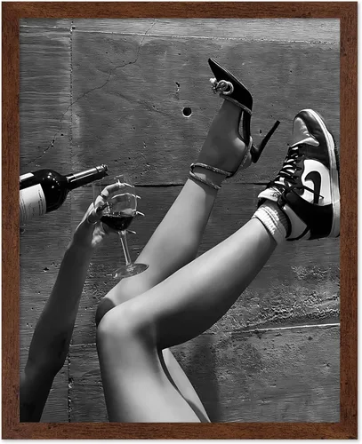 Vista 37 de Póster de arte de moda de Poster Master - Mujer en impresión de auto clásico - Arte en blanco y negro - Arte fotográfico - Arte de autos - Arte