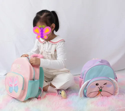 Vista 3 de CAMTOP Linda mochila para niños pequeños, bolsa escolar de animales de dibujos animados en 3D para niñas, niños, guardería de viaje, 90256 Mariposa