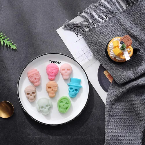 Vista 4 de 2 moldes de silicona de calavera de Halloween, 8 cavidades en forma de calavera 3D, moldes decorativos de chocolate para hornear, herramienta