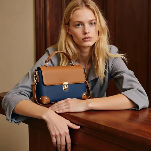 Vista 2 de Milan Chiva Bolso cruzado pequeño para mujeres, elegante asa superior, bolsos cuadrados de diseñador