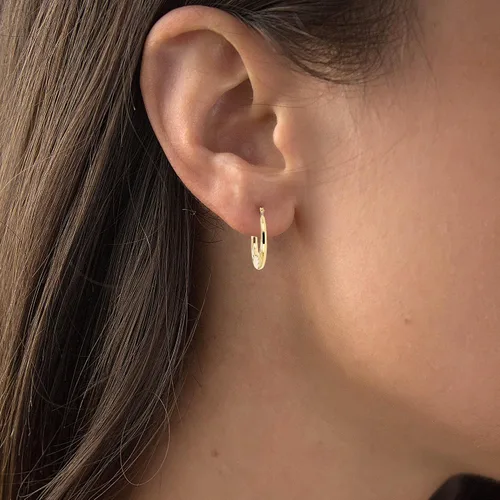 Vista 3 de Aretes de aro de oro amarillo de 14 quilates de 0.079in de grosor con cierre de bisagras, de bambú, canalizado, cuadrado, ovalado y en forma de U