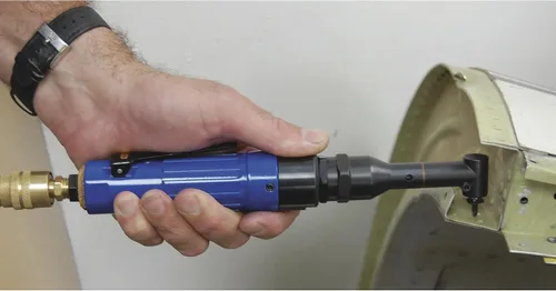 Vista 2 de Kit de taladro neumático en ángulo recto - 2800 RPM, 3 CFM, número de modelo 65006