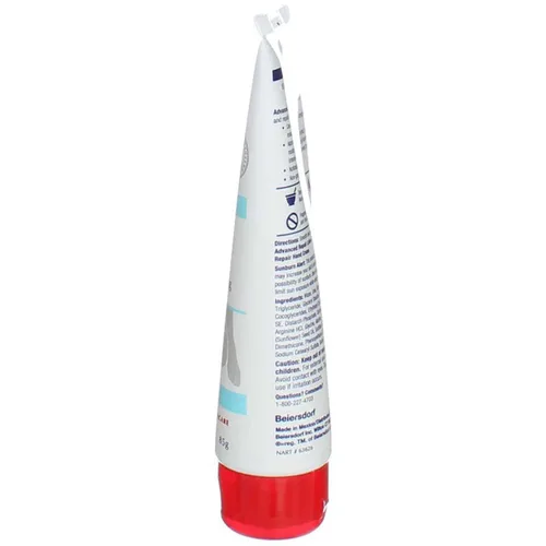 Vista 4 de Eucerin Advanced Repair Light Feel Crema para pies, 3 onzas