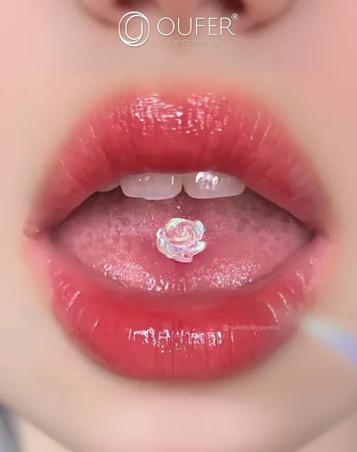 Vista 2 de OUFER 3 piezas de joyería de hélice de plástico, retenedor de piercing de labios transparente para cirugía, lindos anillos de labios