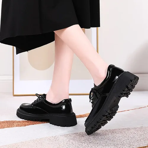Vista 4 de Zapatos Oxford negros para mujer, zapatos de plataforma gruesa de charol para mujer, clásicos, cómodos, de negocios, casual, trabajo