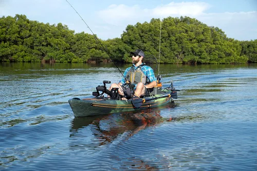 Vista 5 de Wilderness Systems Radar 135 Kayak de pesca para sentarse en la parte superior, Kayak de pescador premium, 13' 6