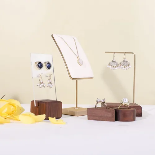 Vista 2 de GemeShou Soportes de exhibición de pendientes de madera de nogal para espectáculos, soporte de aretes acrílico para vender joyas, pequeños soportes