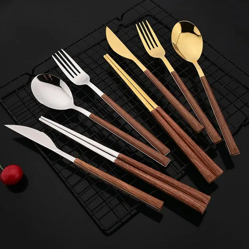 Vista 2 de JASHII Juego de cubiertos reutilizables de 24 piezas, acero inoxidable dorado, tenedor, cuchara, palillo y mango cuadrado de madera, servicio