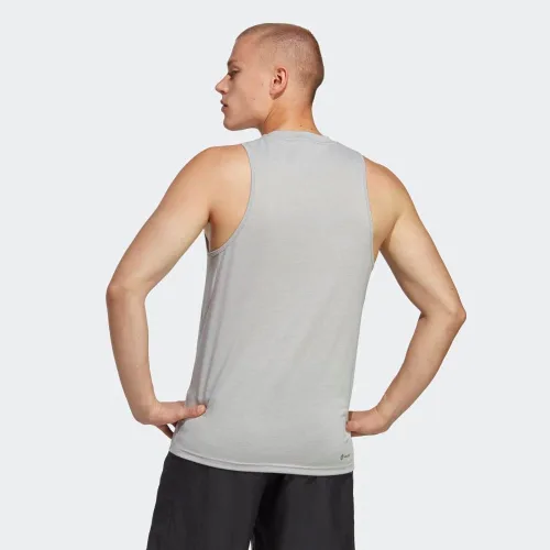 Vista 3 de adidas Camiseta sin mangas con logotipo de Training Essentials Feel Ready para hombre