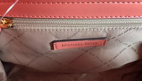 Vista 6 de Michael Kors Carmen - Bolso con solapa mediana