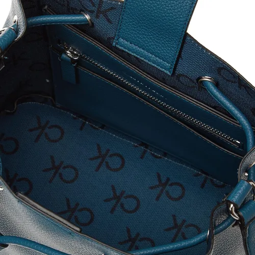 Vista 7 de Calvin Klein - Bolsa Gabrianna al hombro para mujer