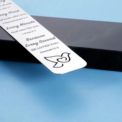 Vista 6 de Regalos cristianos para mujeres, marcador inspirador de versículos bíblicos para amantes de los libros, regalos de Navidad para mamá, niños, amigos