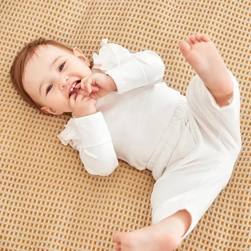 Vista 2 de pureborn Mameluco de algodón súper suave para bebés y niñas de 0 a 24 meses