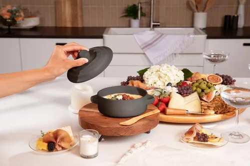 Vista 5 de Plato y calentador de queso Brie de gres con tapa, apto para horno, ideal para tabla de embutidos y accesorios de mesa de pastoreo, perfecto