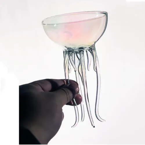 Vista 6 de Taza de cristal mágica de medusas oceánicas coloridas para cóctel o Martini, vajilla única para bar o cocina