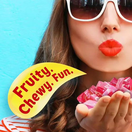 Vista 4 de Starburst FaveREDs Fruit Chews 1 libras de aproximadamente 90 piezas de dulces masticables envueltas individualmente - Dulces a granel, aperitivos