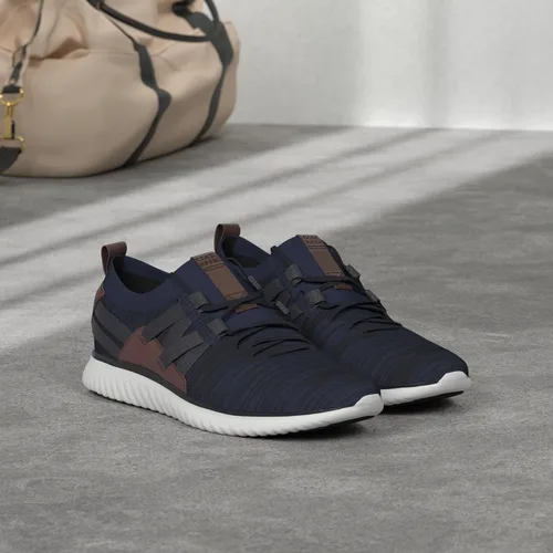 Vista 2 de Cole Haan Tenis Grand Motion para hombre
