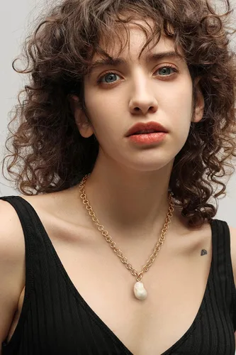 Vista 5 de Chunky 18K Gold Round Rolo Link Chain Lariat Y Necklace Big Simulated Baroque Pearl Pendant Necklace for Women Adjustable Simulated Turquoise Choker