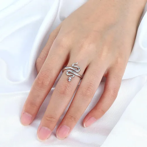 Vista 3 de Anillo de serpiente de plata de ley 925 para mujer, ya sean amantes de las serpientes o no, vale la pena tener joyas de moda personalizadas