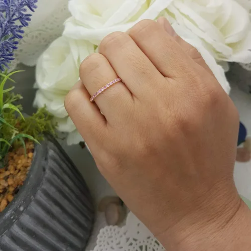 Vista 6 de Dazzlingrock Collection Anillo de boda elegante con piedras preciosas o diamantes redondos para mujer en oro macizo