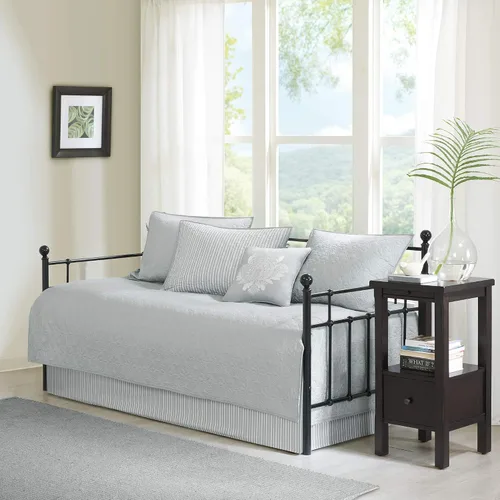 Vista 9 de Madison Park Coastal Damask - Juego de funda acolchada para sofá cama, 6 piezas, 39 x 75 pulgadas