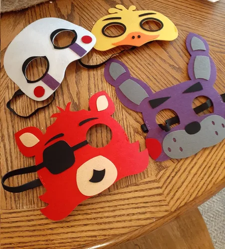 Vista 5 de eHoome 10 unidades por juego de máscaras FNAF suministros de fiesta de Five Nights at Freddy máscaras elásticas suministros de fiesta de disfraces