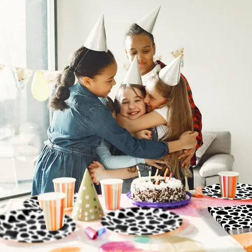 Vista 7 de 120 piezas de suministros para fiesta de cumpleaños con estampado de vaca marrón, vajilla de papel desechable con platos y servilletas de 7 pulgadas