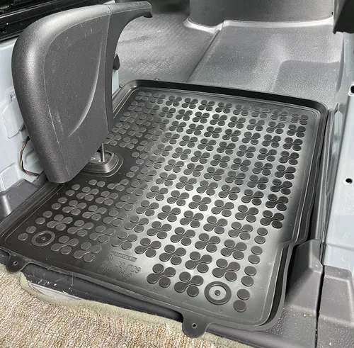 Vista 3 de Rezaw-Plast - Revestimientos de suelo compatibles con Mercedes Benz Sprinter 2007-2024, a medida, sin olor, ajuste personalizado para accesorios