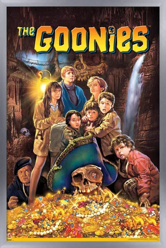 Vista 16 de Trends International The Goonies - Póster de pared de una hoja, 14.725 x 22.375 pulgadas, versión con marco de madera tipo granero Versión enmarcada