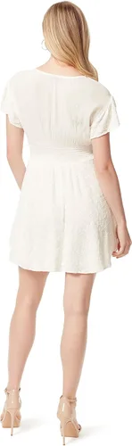 Vista 3 de Jessica Simpson Mini vestido de manga corta Khloe Flutter para mujer